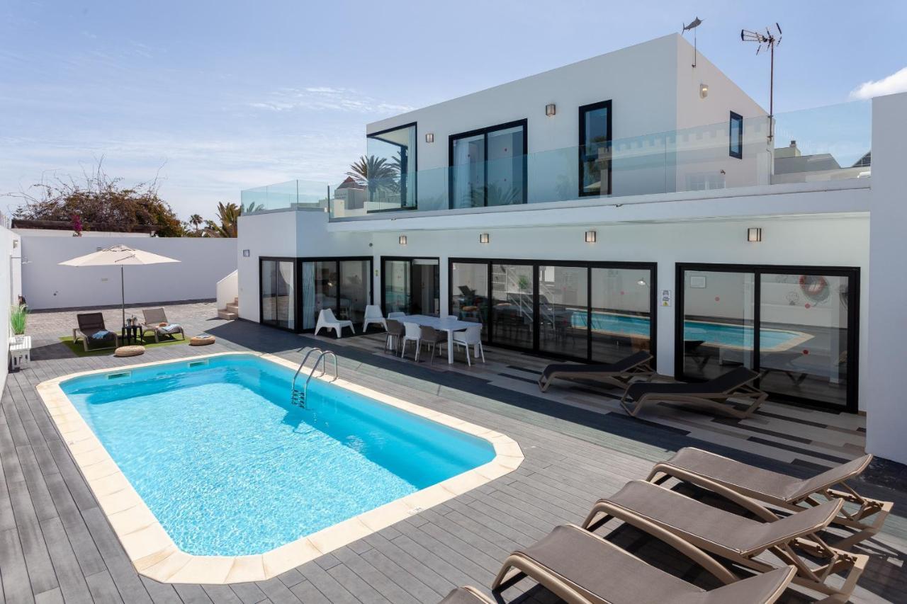 Villa Luxury Azul Private Pool And Bbq Corralejo By Holidays Home Exterior photo